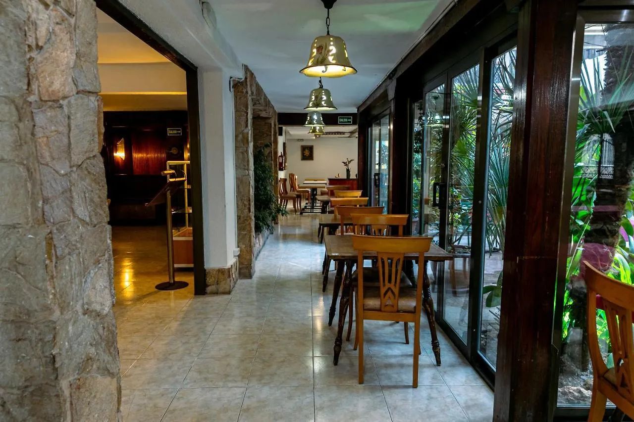 Hotel Mercedes, Lloret De Mar