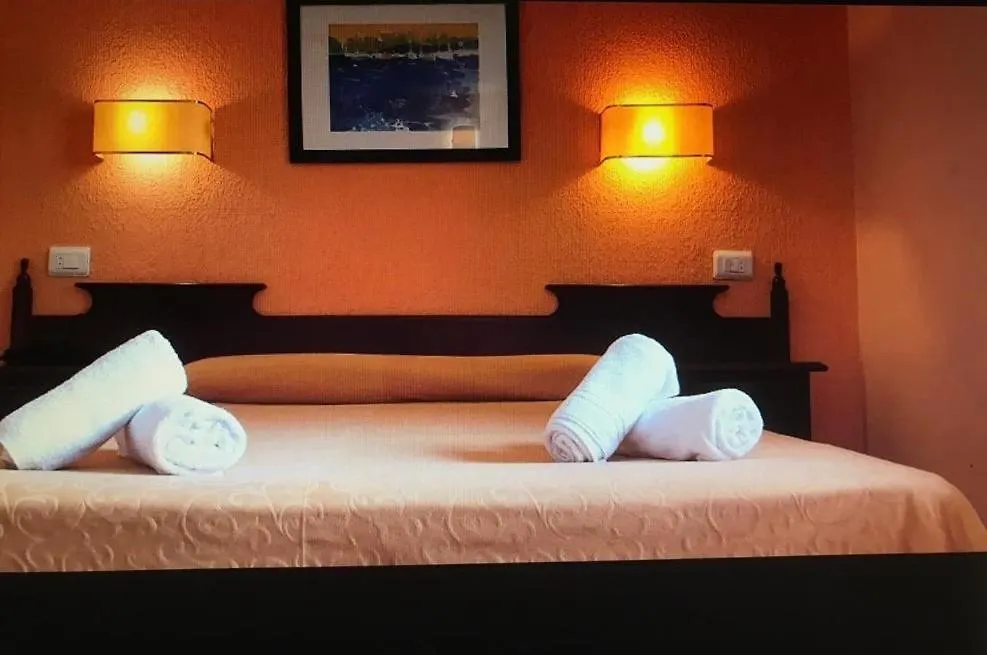 Hotel Mercedes, Lloret De Mar